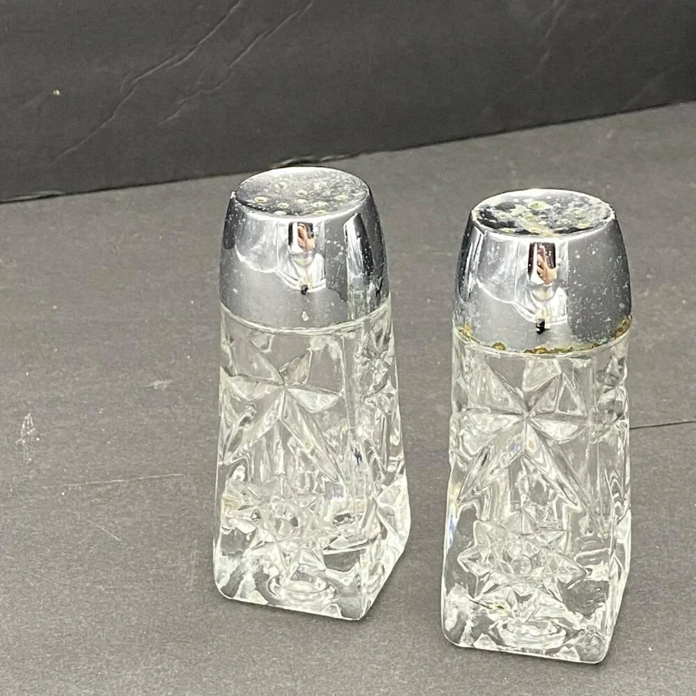 Vintage Crystal‎ Salt & Pepper Shakers With Chrome Tops Starburst Pattern MCM